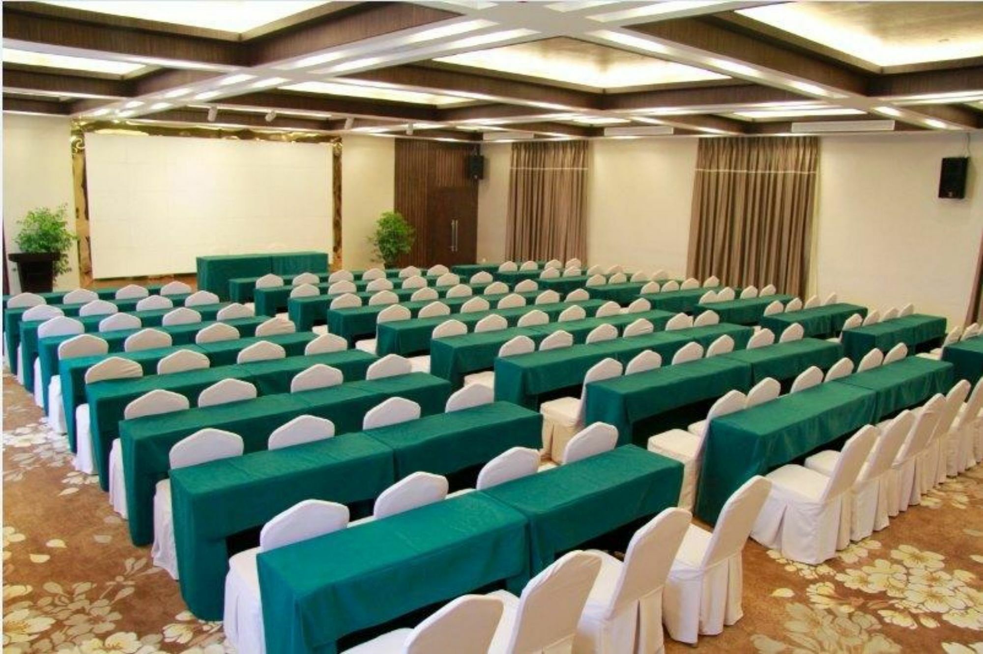 Chengdu Xingrui Pretty Hotel 外观 照片